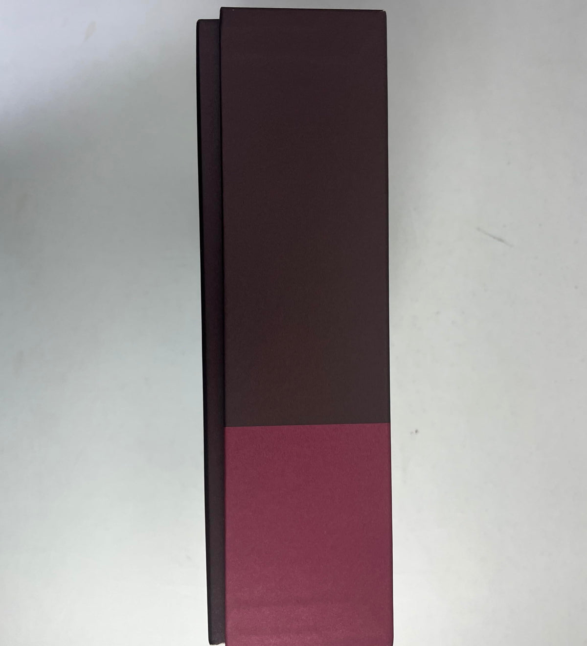 COSMOCOS hair strand texture swatch illustrating improved thickness