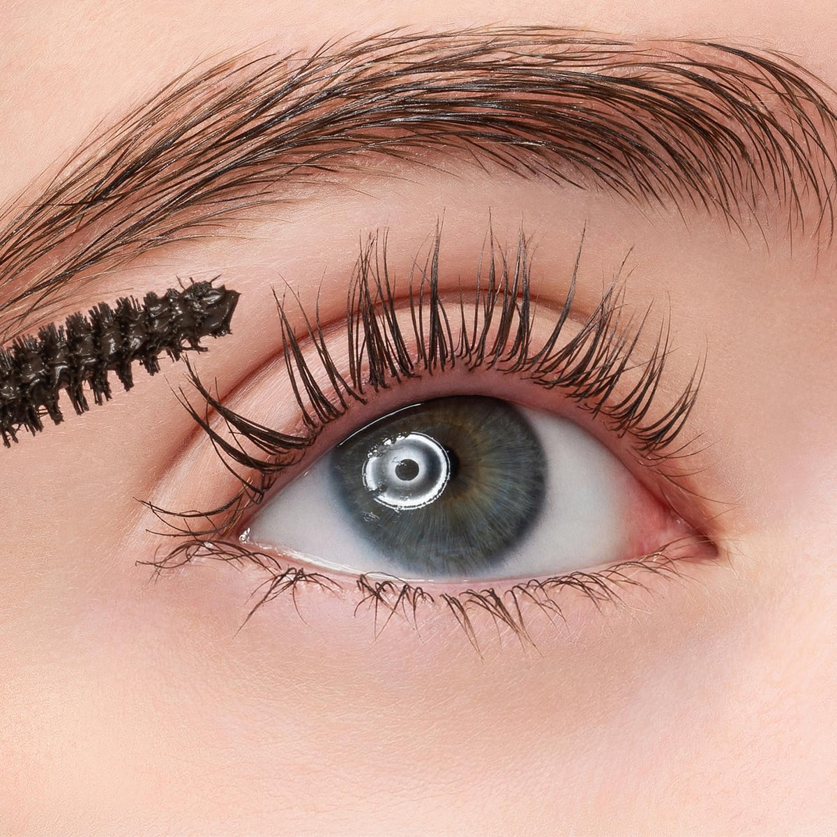 COSNORI before and after lash comparison showing length and curl
