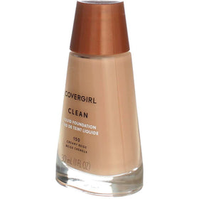 COVERGIRL foundation in hand for scale and travel-friendly portability