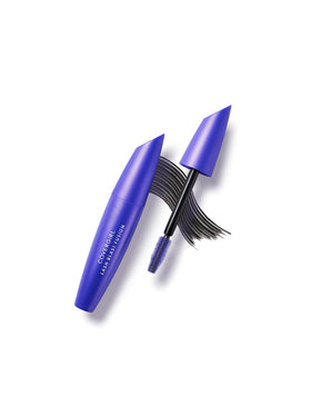 COVERGIRL model applying mascara, demonstrates fuller lashes and everyday wearability