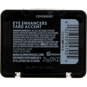 COVERGIRL eyeshadow applied on eyelid in lifestyle shot demonstrating wearable blue definition
