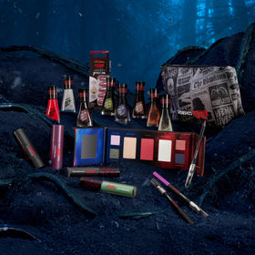 COVERGIRL Hawkins Lab applied on model for wearable, customized pink color payoff