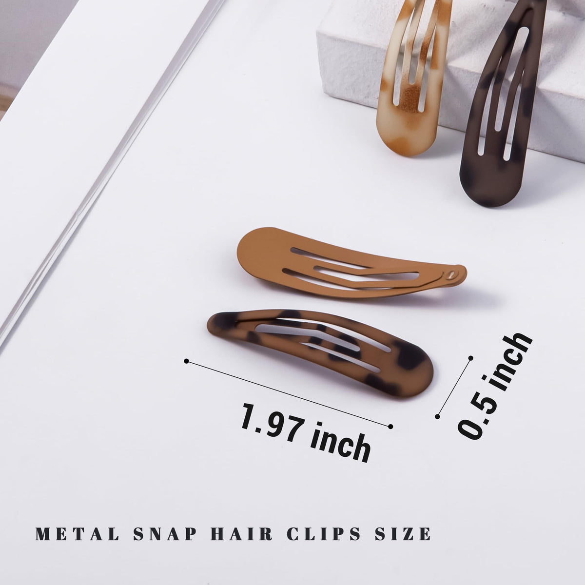 Cptots close-up of metal snap mechanism showing secure grip and durable construction benefit