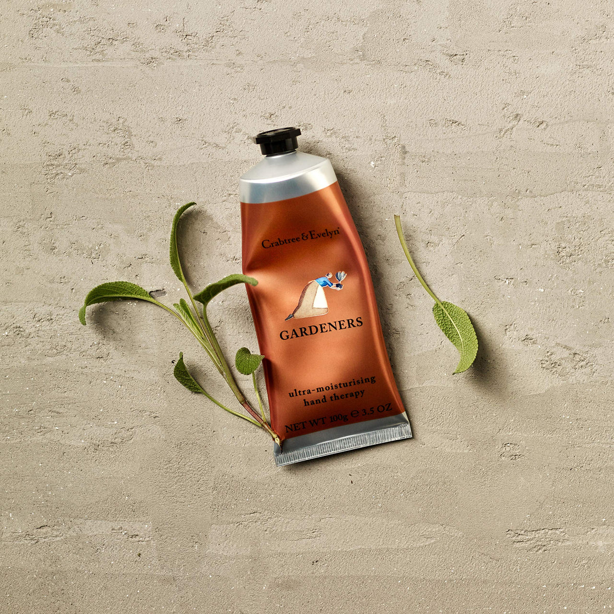 Crabtree & Evelyn cream texture close-up demonstrating smooth, nourishing consistency