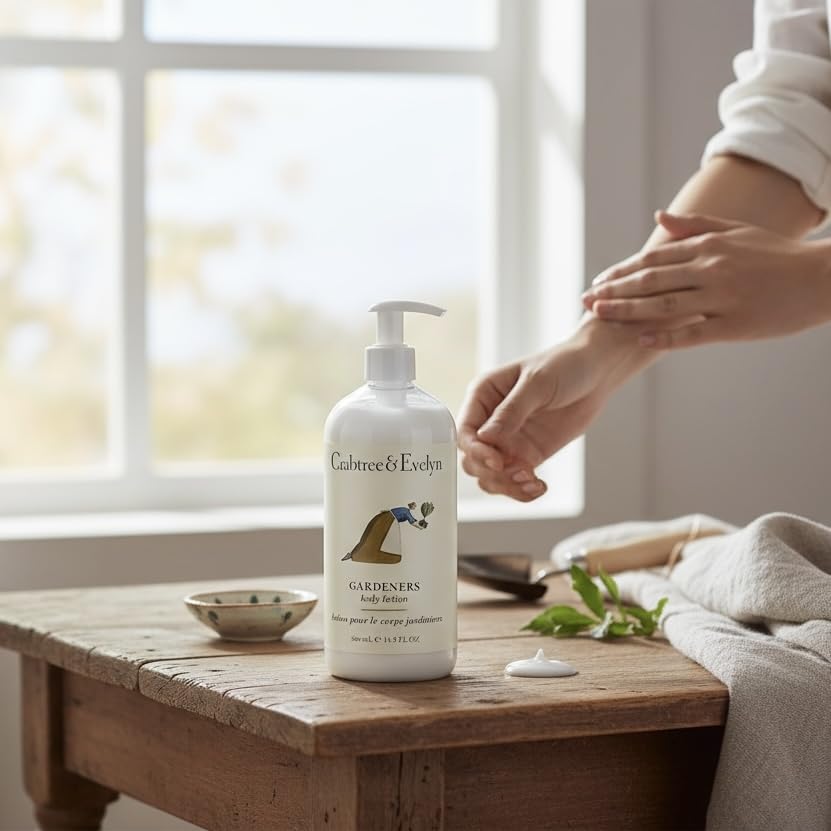 Crabtree & Evelyn lotion texture close-up demonstrating lightweight, fast-absorbing hydration