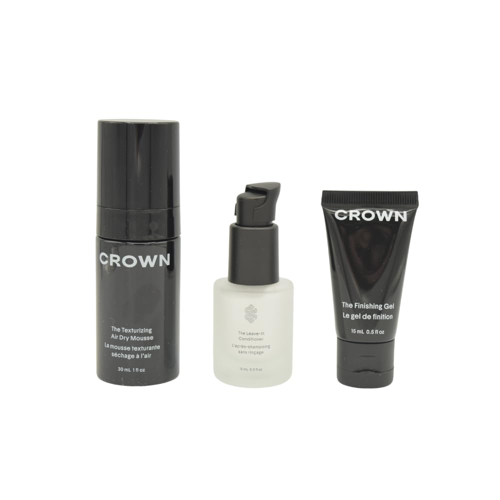 CROWN AFFAIR set in use on wavy hair for frizz-free volume
