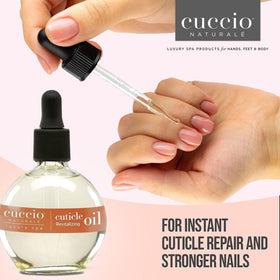 cuccio oil texture close-up highlighting lightweight absorbency