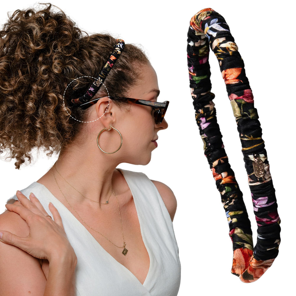 Curlfriend Collective front view of headband showing elegant pattern and fit benefit