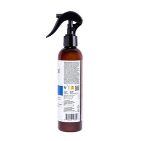 CURLSMITH Miracle Shield used outdoors on beach to guard curls against salt and sun