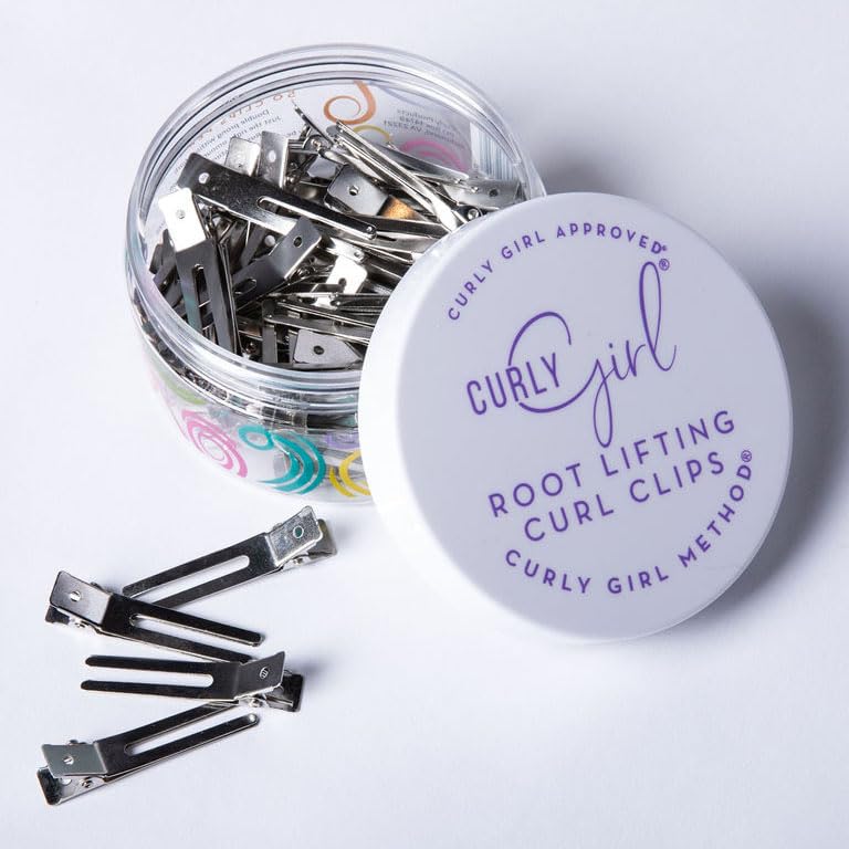 Curly Girl close prong detail highlighting smooth finish to prevent snagging