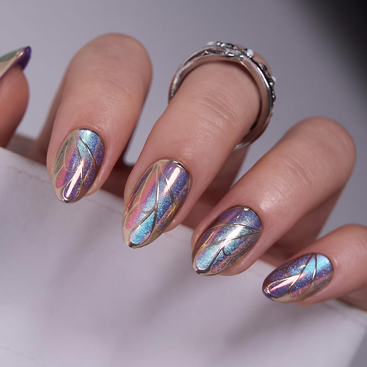CurvLife close-up of soft gel shine highlighting durable glossy finish