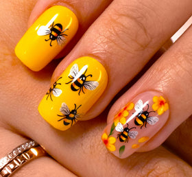 CurvLife close-up of bee pattern and gel-polish texture for durable finish
