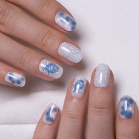CurvLife close-up of soft gel texture highlighting flexible natural fit