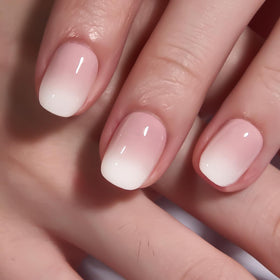 CurvLife close-up of nude ombre gradient highlighting smooth professional finish