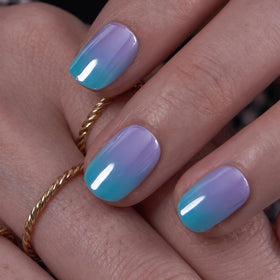 CurvLife soft gel texture close-up showing flexible, comfortable feel