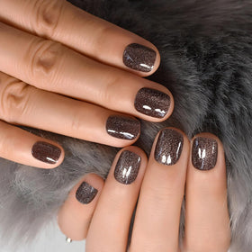 CurvLife close-up of handmade gel pattern showing precise gray star-point detail and quality