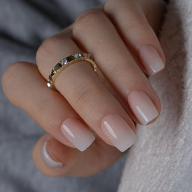 CurvLife front packaging showing ombre pink nails and quick salon benefit