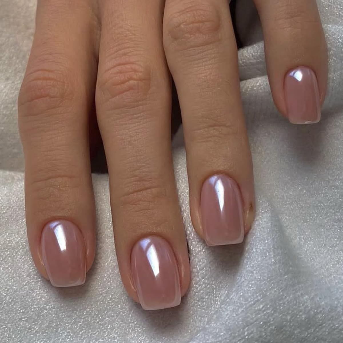 CurvLife front packaging showing full kit and ready-to-wear nails benefit quick salon look