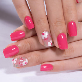 CurvLife close-up of handmade gel pattern highlighting fine detail and salon finish
