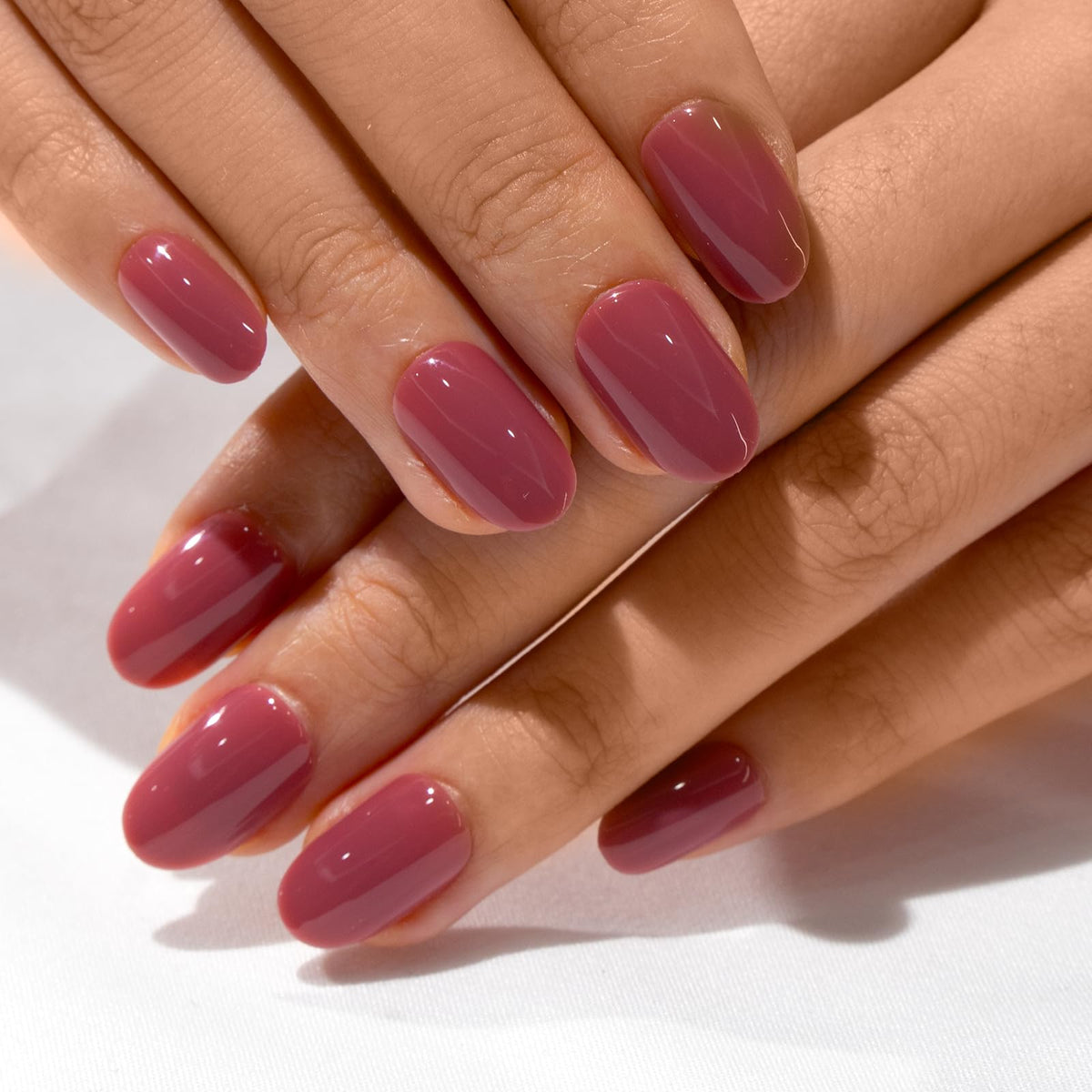 CurvLife display of 15 nail sizes for precise customized fit