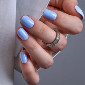 CurvLife Sky Charm front packaging showing glossy square nails and kit contents
