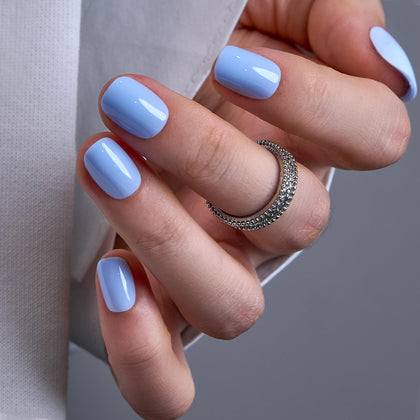 CurvLife Sky Charm front packaging showing glossy square nails and kit contents