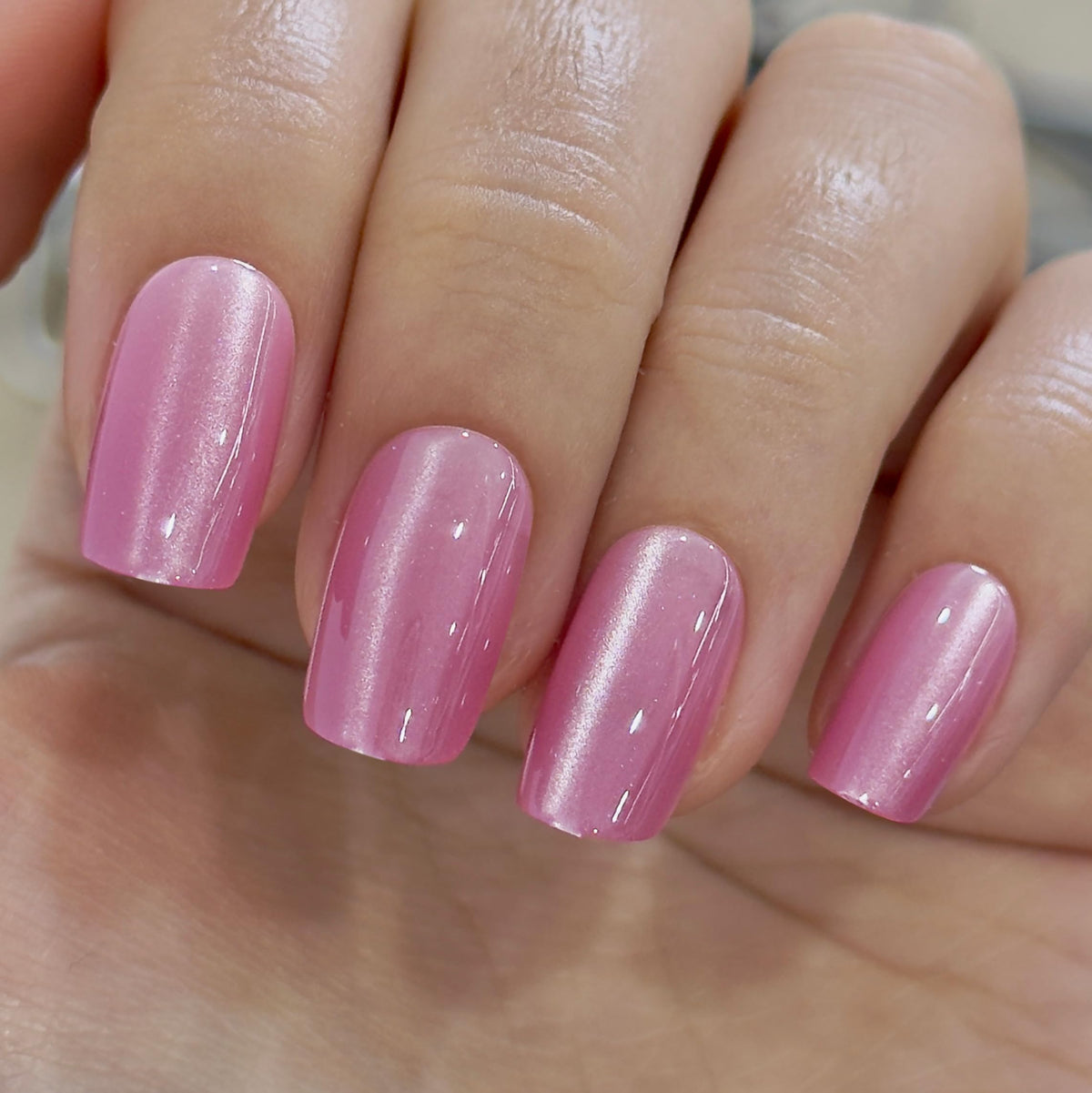 CurvLife close-up of soft gel texture highlighting flexibility and natural fit
