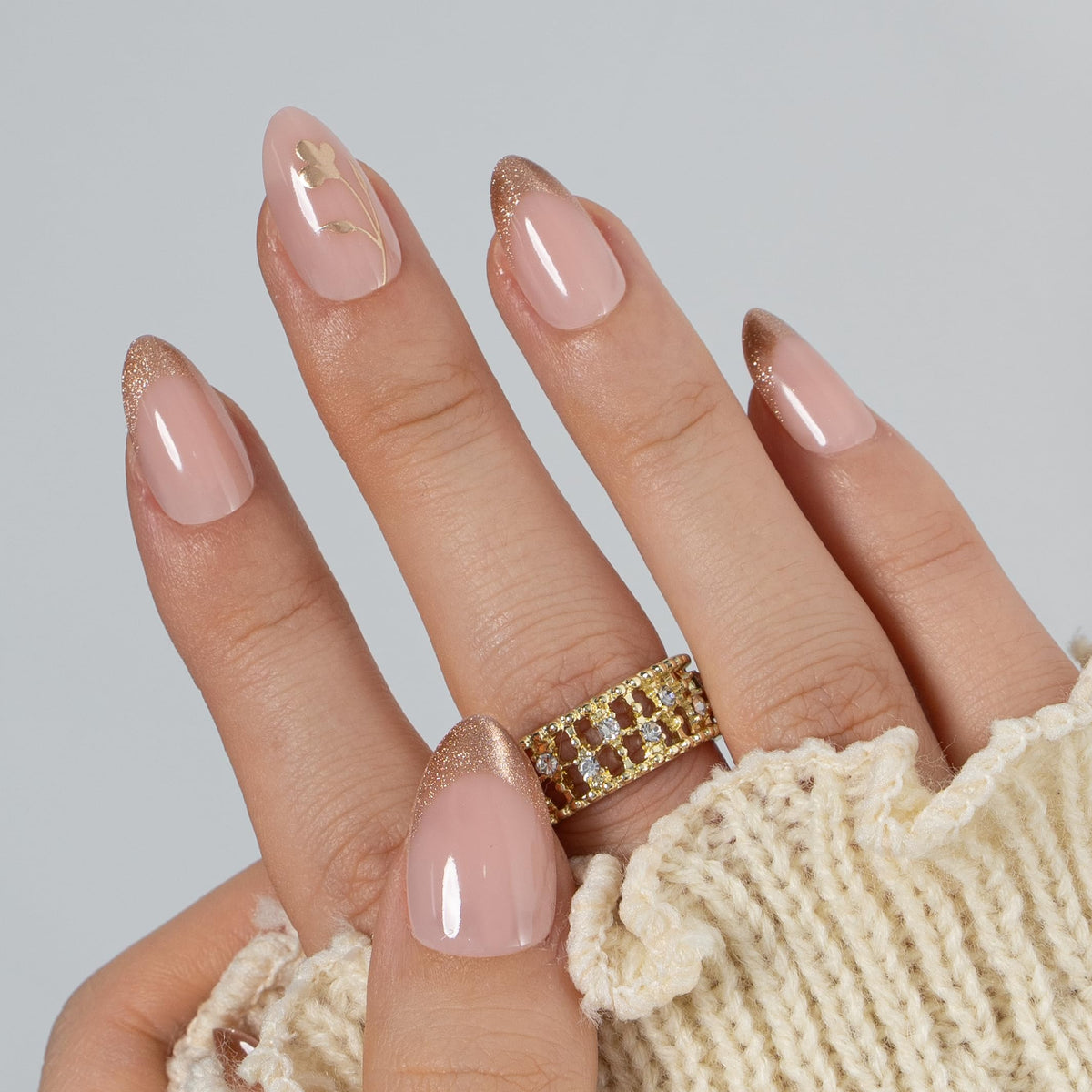 CurvLife close-up of soft gel texture highlighting glossy finish and chip-resistant benefit