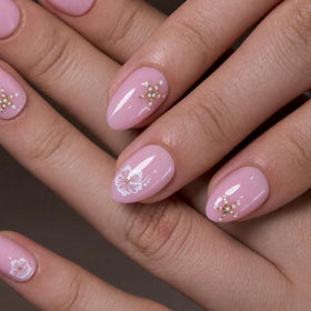 CurvLife soft gel nail close-up showing glossy finish and durable salon-like shine