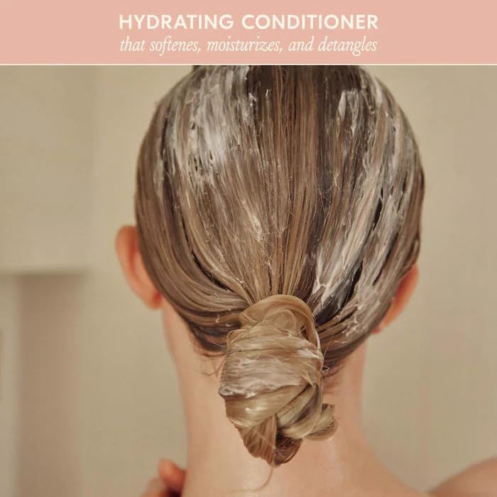 DAE ingredients moringa seed oil coconut oil false daisy highlighting nourishing blend