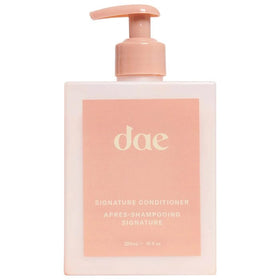 DAE signature conditioner front bottle showing clean design and hydration benefits