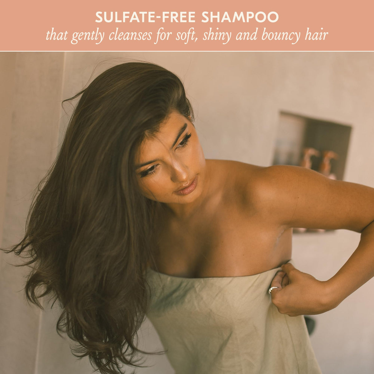DAE conditioner creamy texture close-up offering smooth hydration benefit