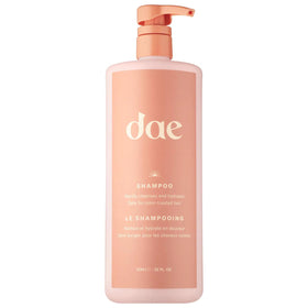 DAE front bottle view showing 32 oz size and clean packaging benefit