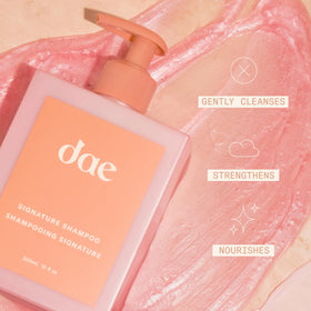 DAE shampoo pump close-up highlighting easy dispensing and control