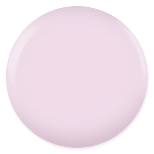 DAISY DND close-up gel brush stroke showing smooth coverage benefit
