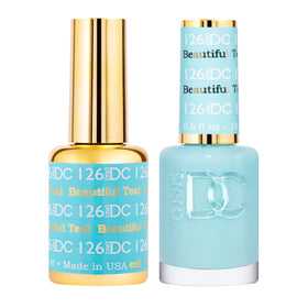 DAISY DND front packaging showing the matched gel and lacquer set benefit of coordinated color