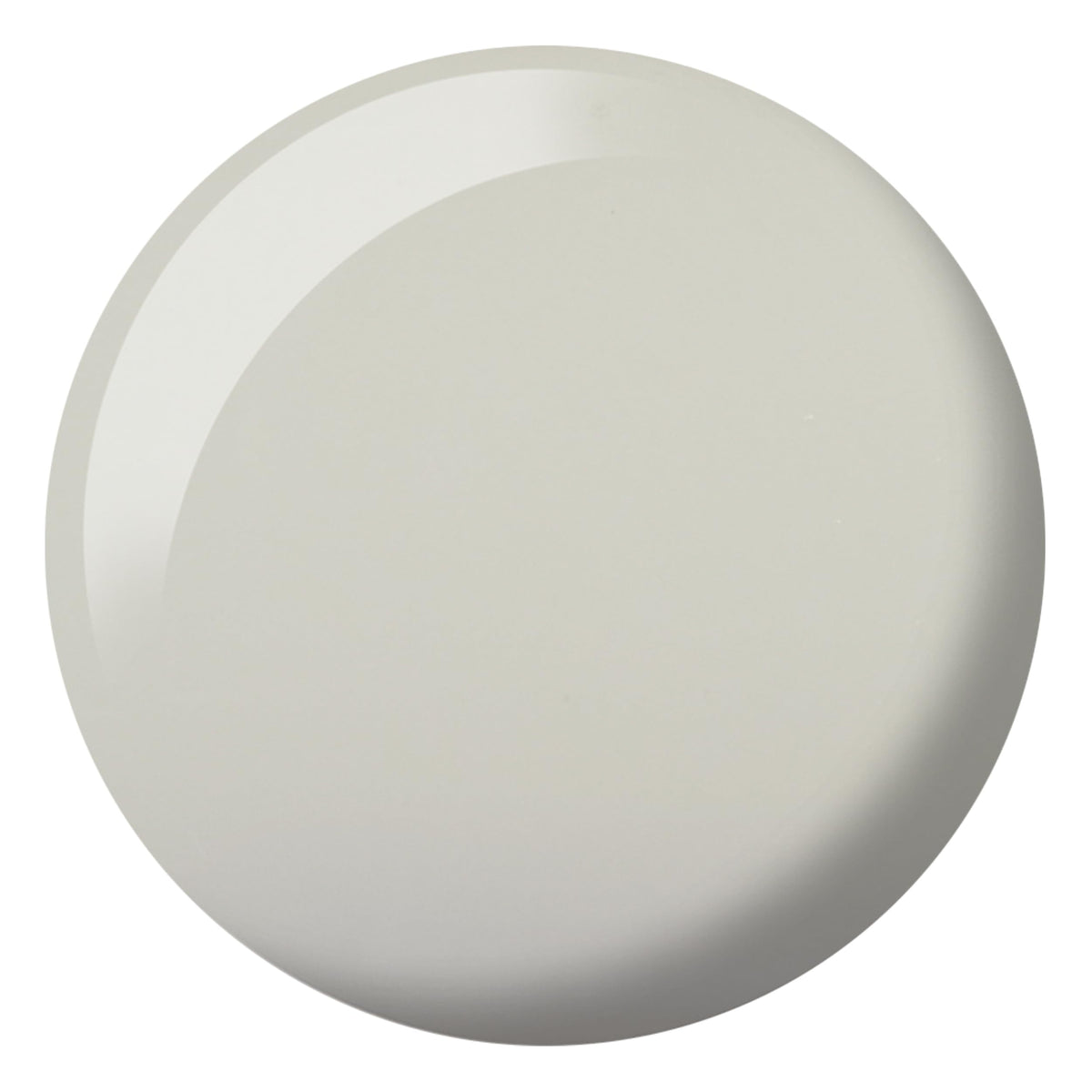 DAISY DND air-dry lacquer bottle label visible for quick touch-ups