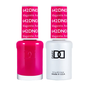DAISY DND front packaging showing matched gel and lacquer duo, vivid color benefit