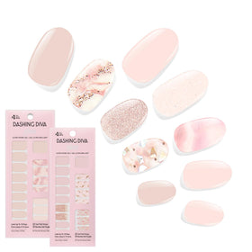 Dashing Diva front packaging showing both Classic Marbles sets and glossy finish benefit