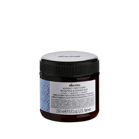 Davines Alchemic Conditioner Silver front packaging showing product and size for easy identification