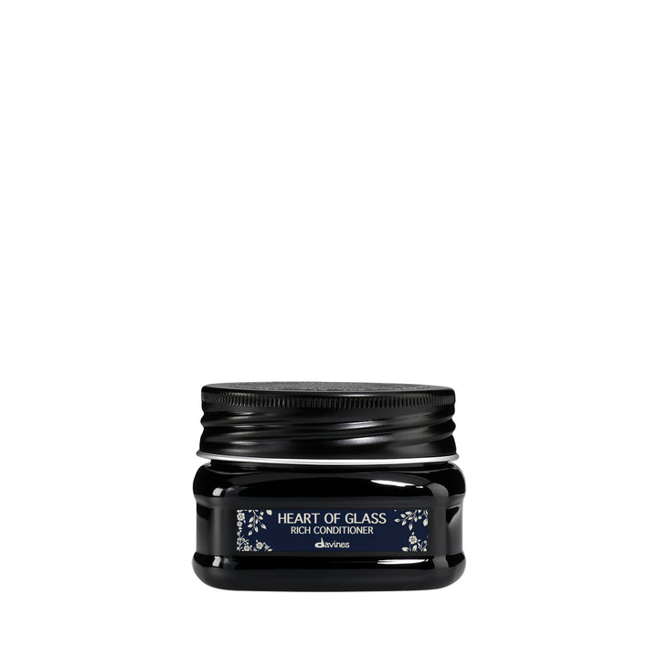Davines front packaging shows compact conditioner for travel convenience