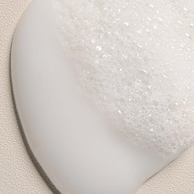 Davines label and ingredient list emphasizing baobab pulp moisture benefit