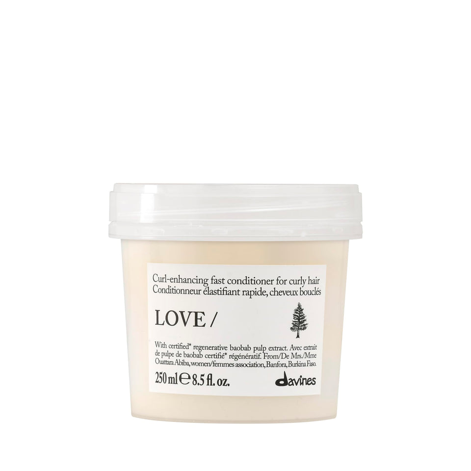 Davines LOVE CURL front packaging shows product and size, clear benefit: recognizable brand care