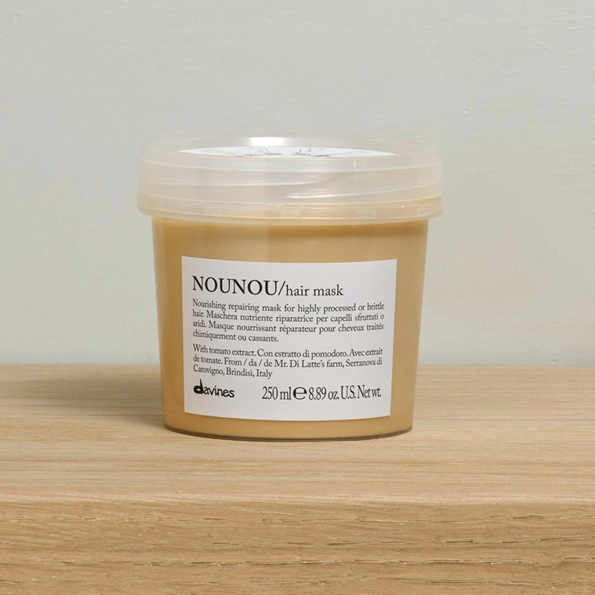 Davines NOUNOU open jar texture demonstrating creamy, lightweight hydration