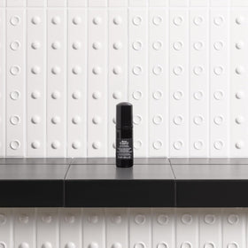 Davines OI Soufflé turning from liquid to foam demonstrating even distribution benefit