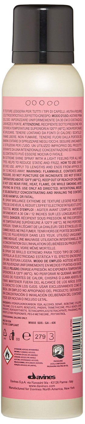Davines spray nozzle closeup demonstrating fine mist for even shine