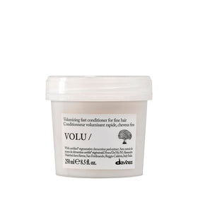 Davines VOLU/ conditioner front bottle shows clean design and lightweight benefit