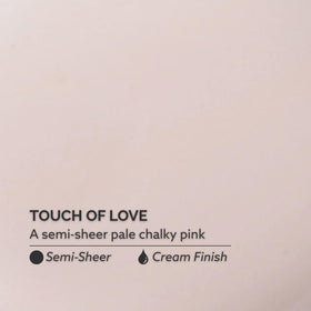 Dazzle Dry close-up of lacquer texture highlighting even application and finish