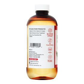 De La Cruz pouring oil texture showing smooth moisturizing consistency