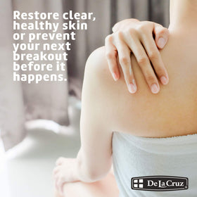 De La Cruz ointment texture close-up highlighting easy spreadability